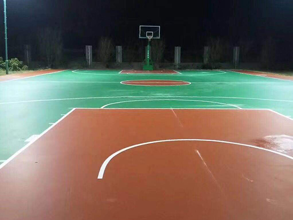 兴义校园篮球场施工